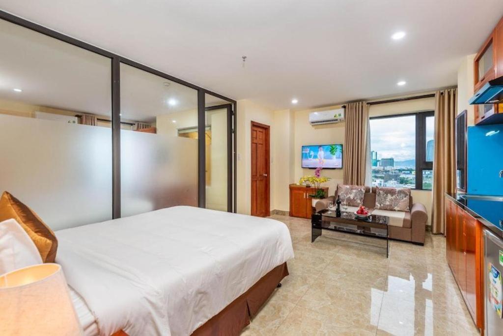 An Thuyen Hotel Danang Exterior photo